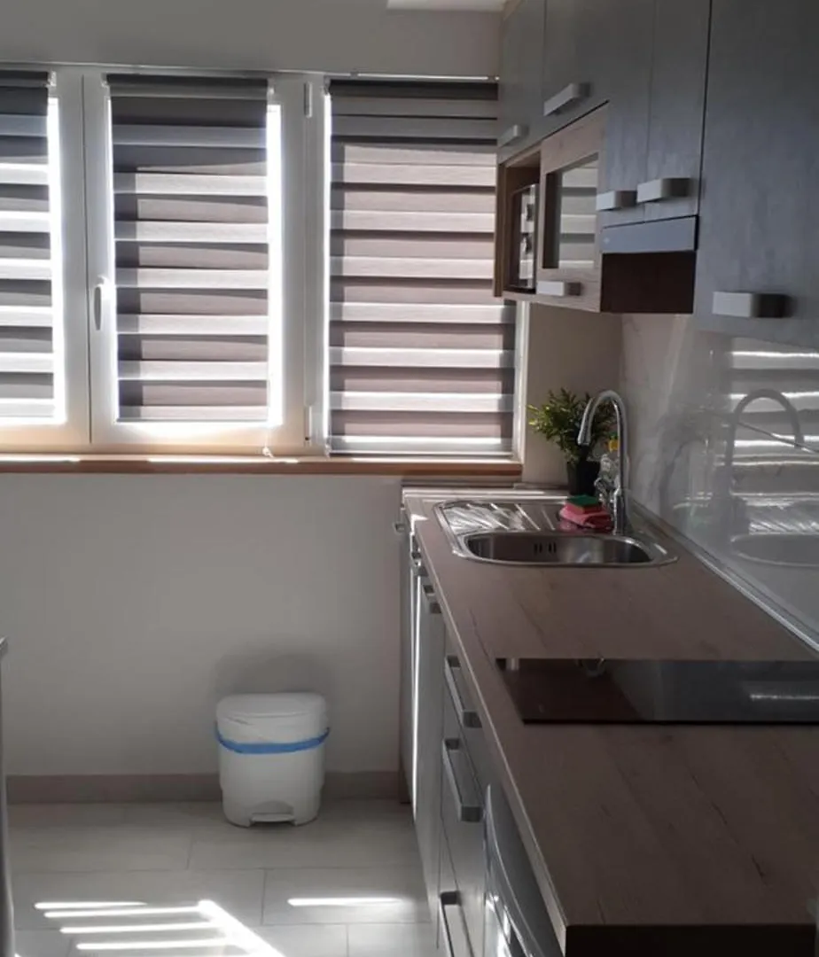 B&B Bed And Breakfast Brko 로파르